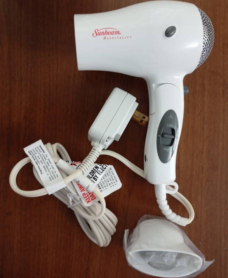 سشوار مسافرتی Sunbeam Hospitality مدل 1635